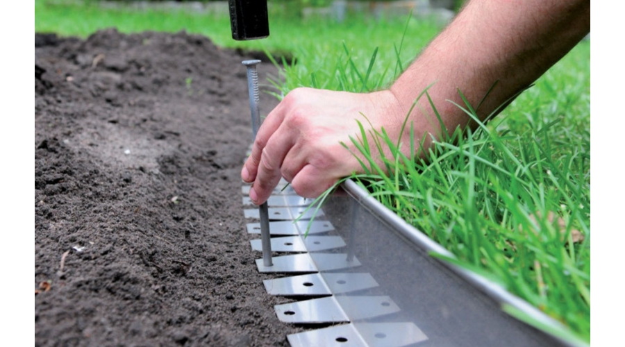 不锈钢收边条隔离带